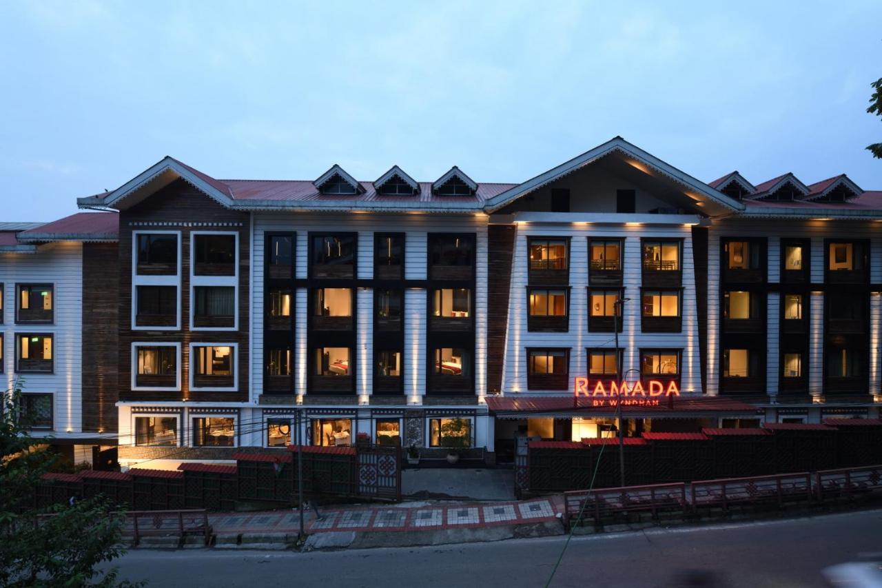 Ramada By Wyndham & Casino Golden