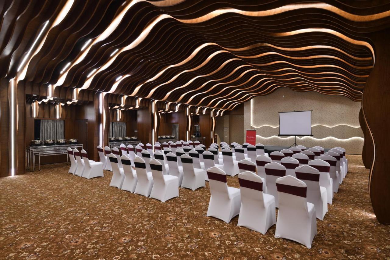 Ramada By Wyndham & Casino Golden